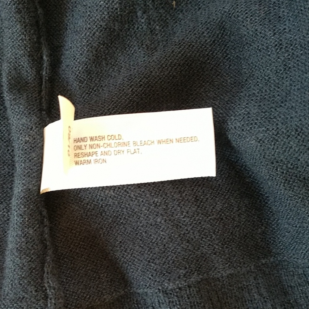 Cardigan - Picture 2 of 5